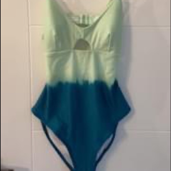 Old Navy Other - Women’s Bathing Suit